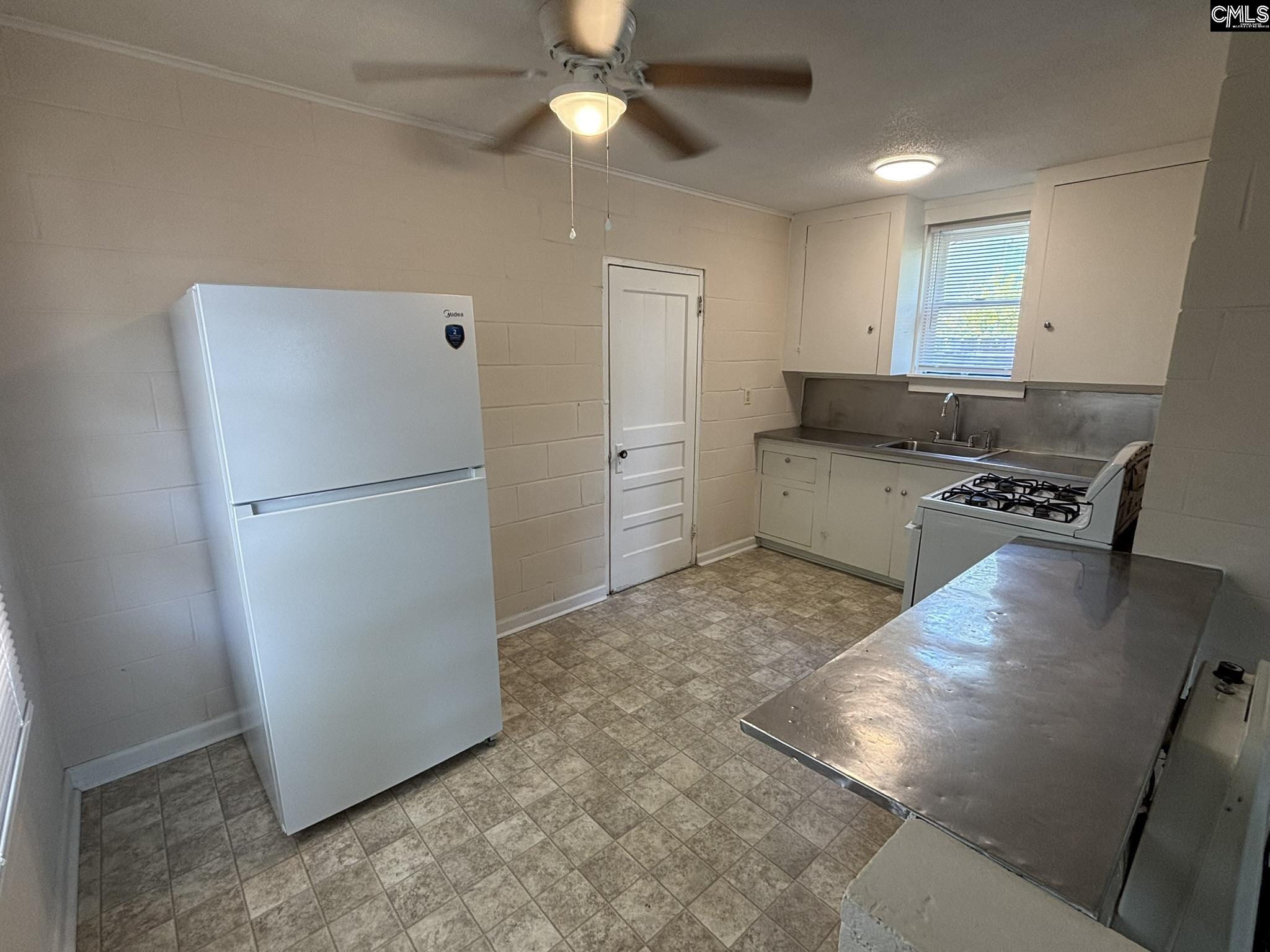 610 Poplar Street Cayce, SC 29033 - Photo 5 of 9
