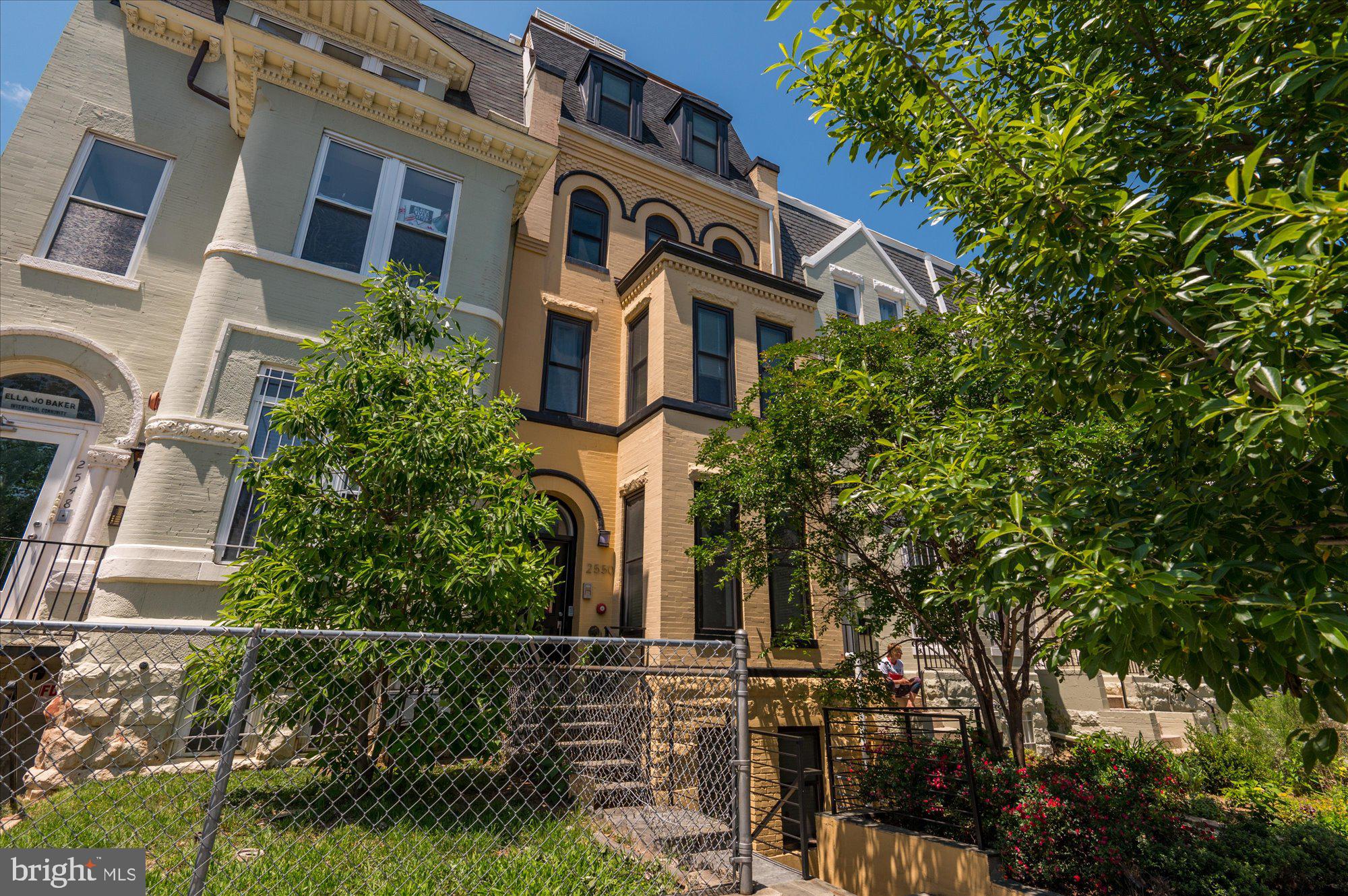 2550 University Place Northwest, Unit 2 Washington, DC 20009 - Photo 35 of 37