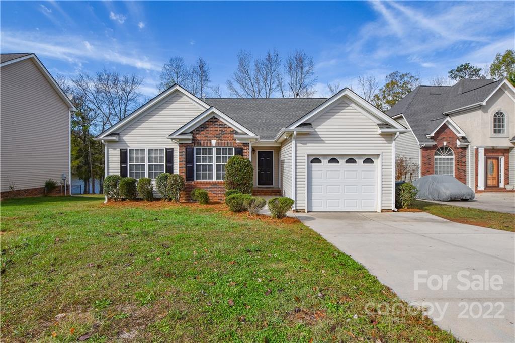 120 Pheasant Ridge Circle York, SC 29745 - Photo 2 of 21 Gallery Image 2