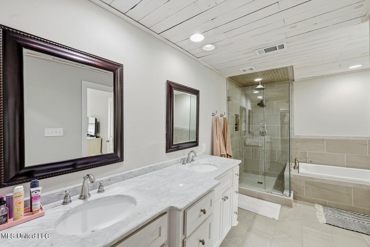 2058 Cherokee Drive Jackson, MS 39211 - Photo 20 of 34 2058 Cherokee Dr Home Tours MS 20