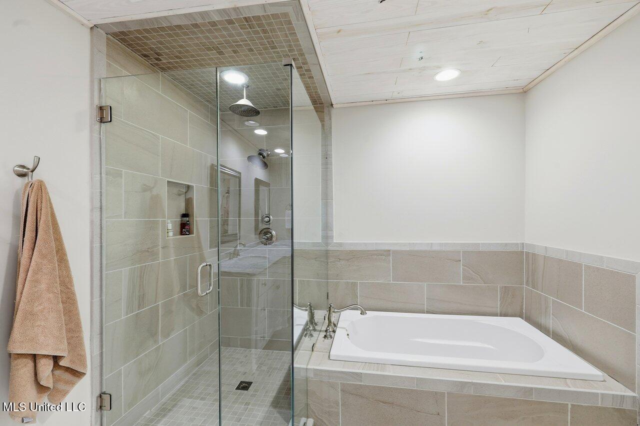 2058 Cherokee Drive Jackson, MS 39211 - Photo 21 of 34 2058 Cherokee Dr Home Tours MS 21