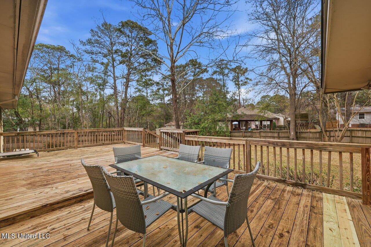 2058 Cherokee Drive Jackson, MS 39211 - Photo 30 of 34 2058 Cherokee Dr Home Tours MS 30