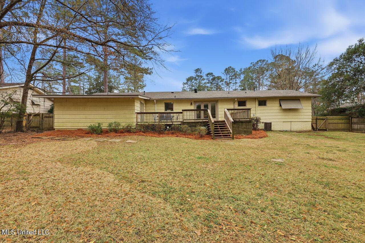 2058 Cherokee Drive Jackson, MS 39211 - Photo 32 of 34 2058 Cherokee Dr Home Tours MS 32