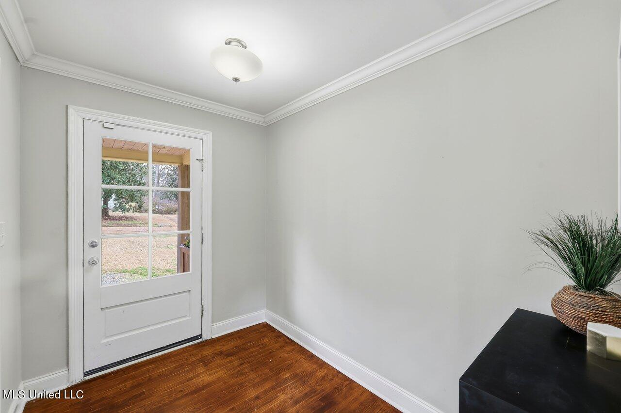 2058 Cherokee Drive Jackson, MS 39211 - Photo 5 of 34 2058 Cherokee Dr Home Tours MS 5