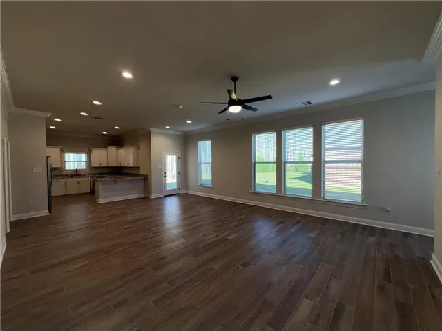 $2,350 | 39477 Fairhope Drive, Ponchatoula, LA 70454