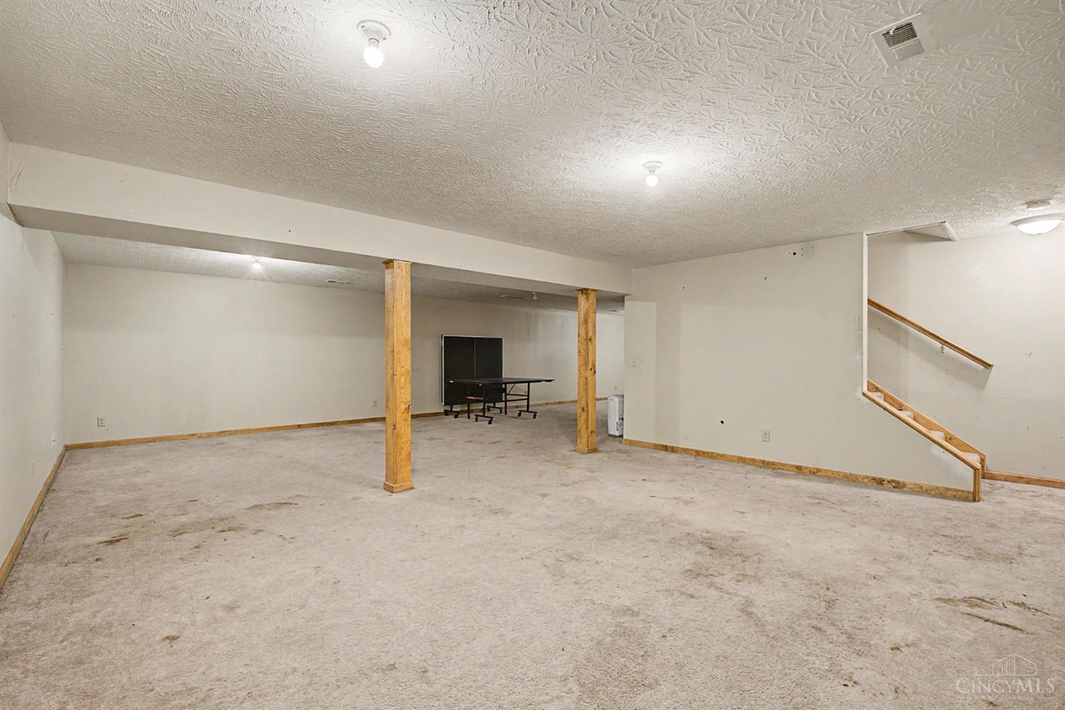 8320 Keister Road Middletown, OH 45042 - Photo 15 of 21