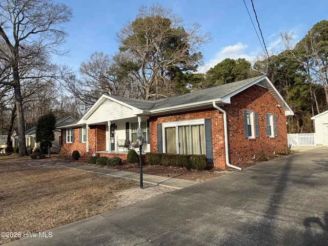 $266,000 | 1801 Crestview Street, Kinston, NC 28504