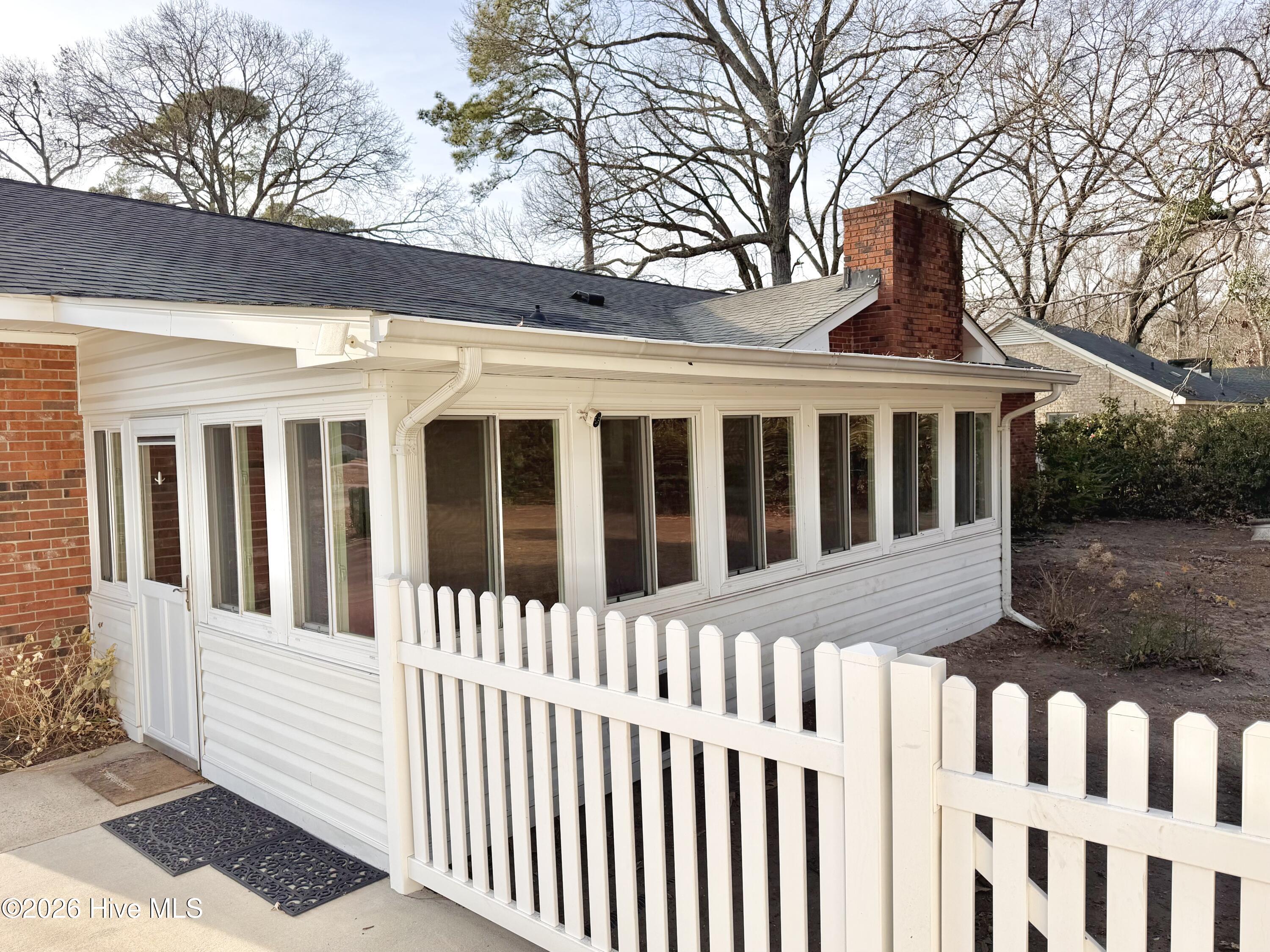 1801 Crestview Street Kinston, NC 28504 - Photo 6 of 93 IMG_3347