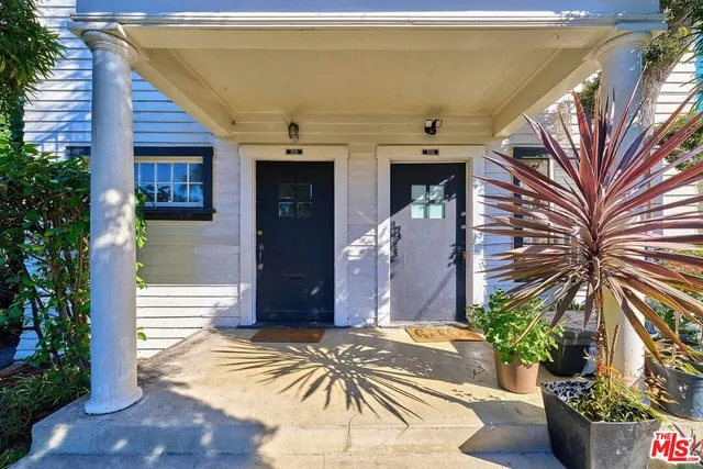 $1,099,000 | 1228 South Catalina Street, Los Angeles, CA 90006