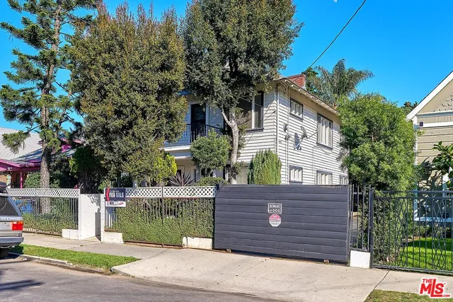 $1,099,000 | 1228 South Catalina Street, Los Angeles, CA 90006
