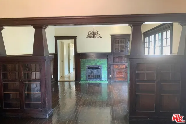 $1,099,000 | 1228 South Catalina Street, Los Angeles, CA 90006