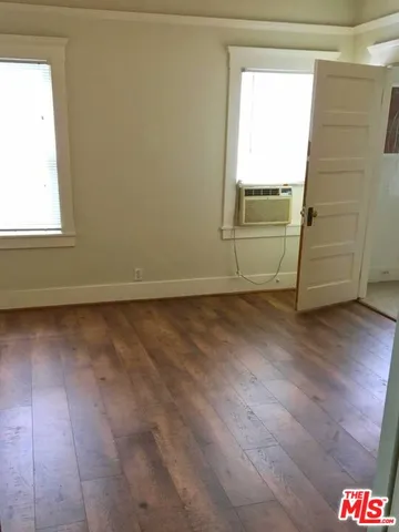 $1,099,000 | 1228 South Catalina Street, Los Angeles, CA 90006