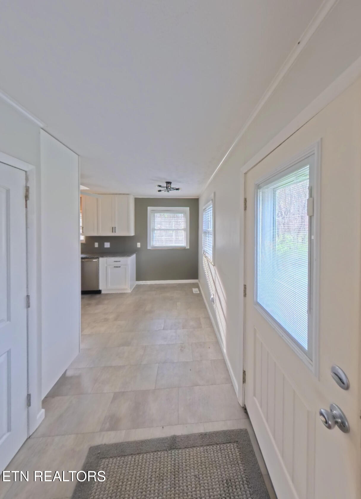 1052 Sunset Circle Newport, TN 37821 - Photo 12 of 37 IMG_3099