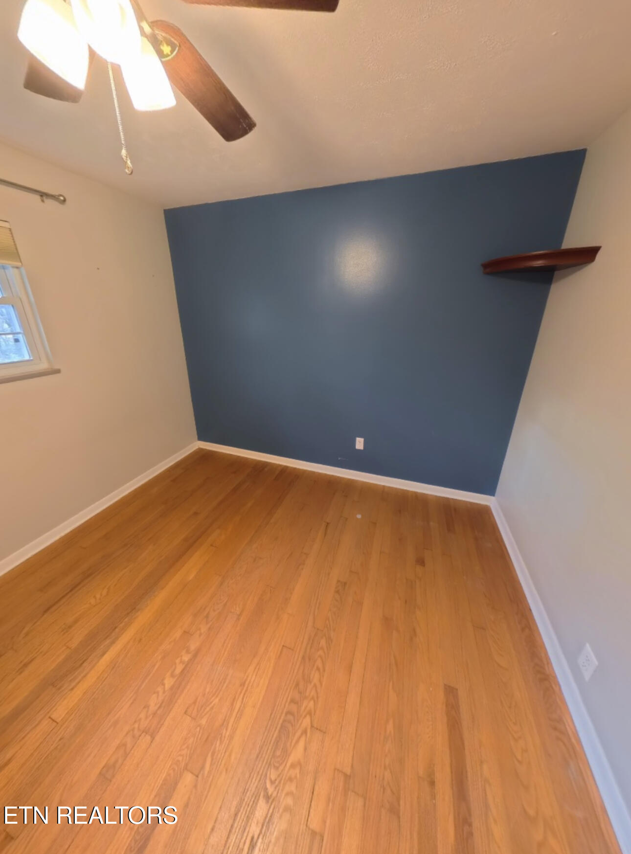 1052 Sunset Circle Newport, TN 37821 - Photo 21 of 37 IMG_3105