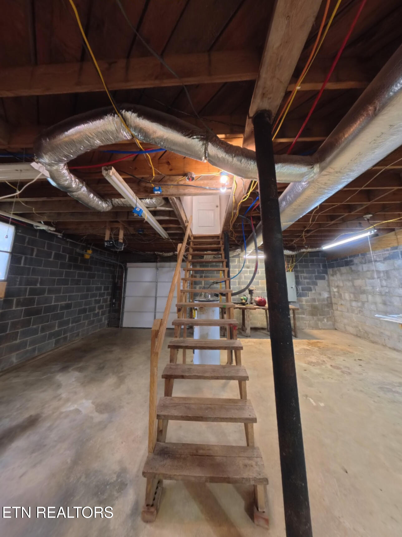 1052 Sunset Circle Newport, TN 37821 - Photo 26 of 37 IMG_3112