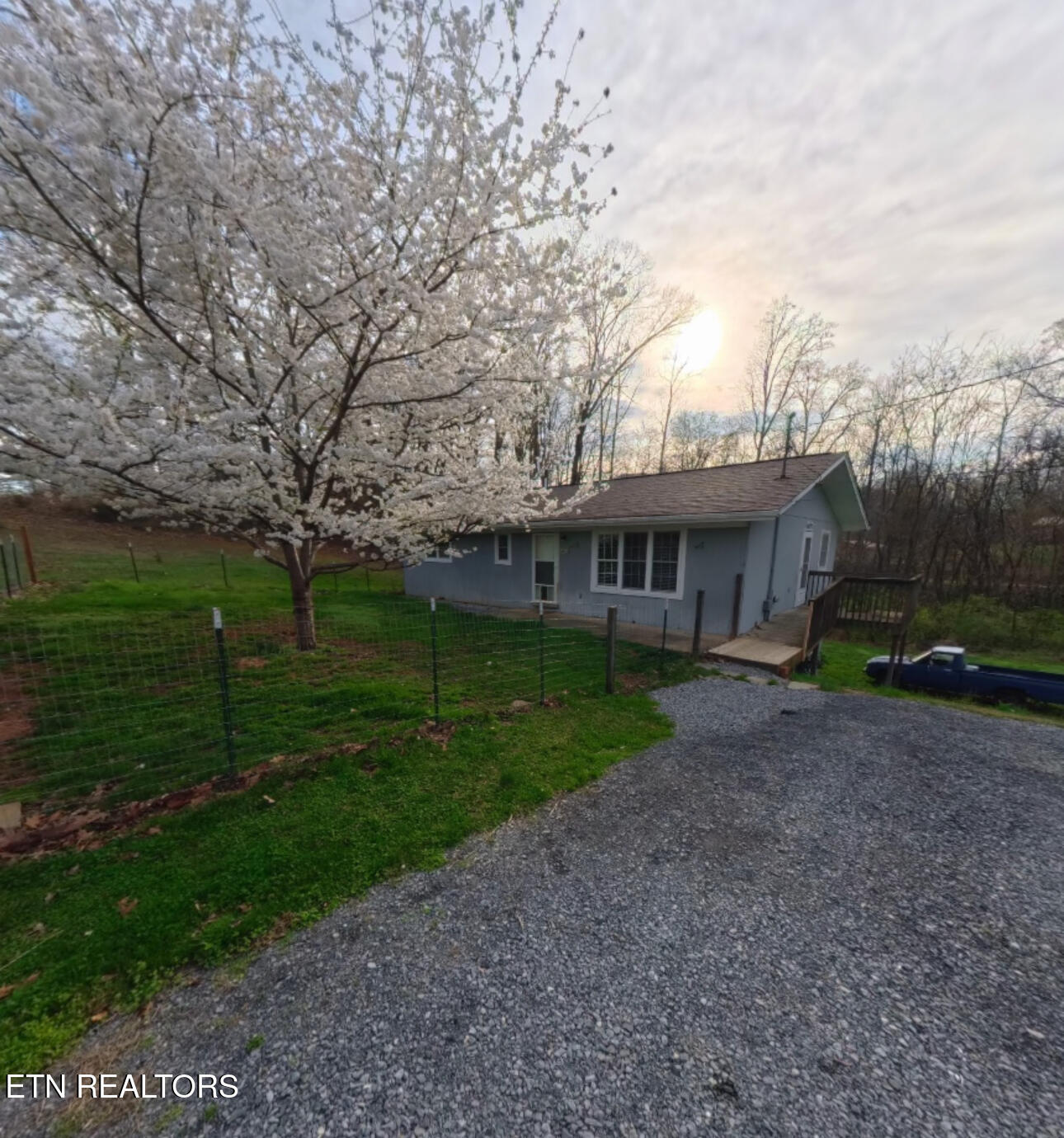 1052 Sunset Circle Newport, TN 37821 - Photo 33 of 37 IMG_3090