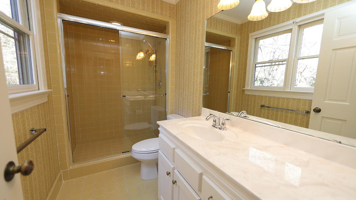 2905 Old Orchard Road Raleigh, NC 27607 - Photo 19 of 27 Photo 19