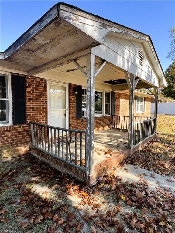 1427 Oak Ridge Road Kernersville, NC 27284 - Photo 8 of 42