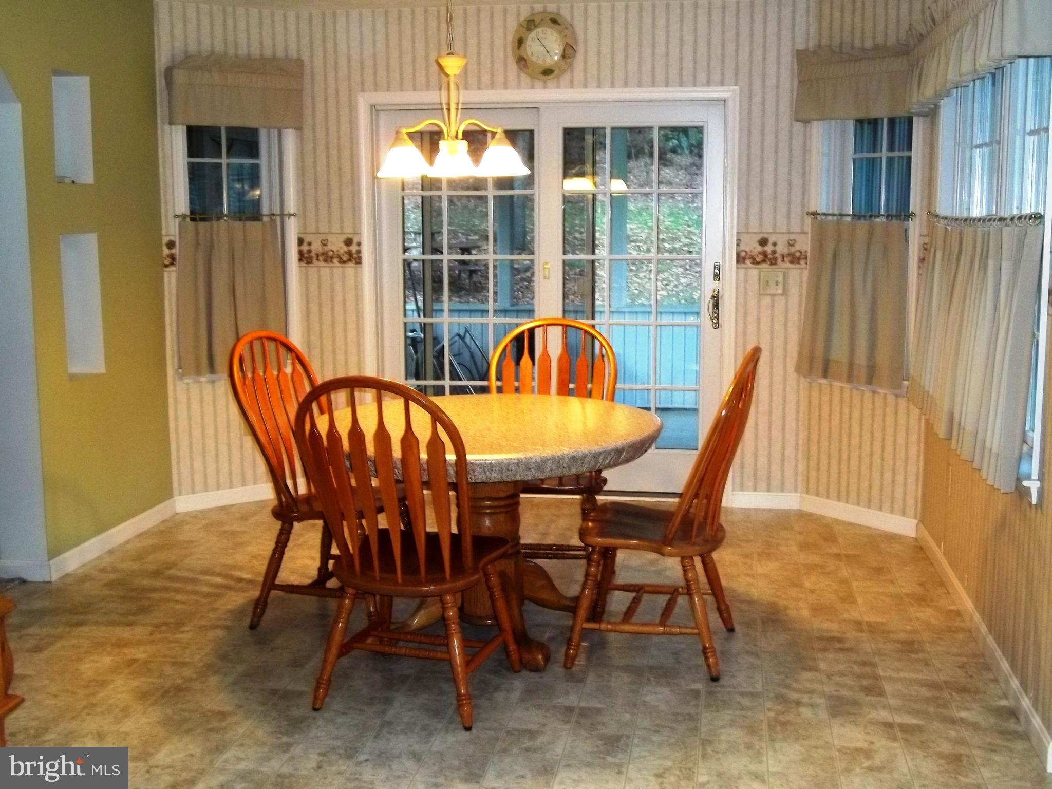 1325 Highland Ave Road Gettysburg, PA 17325 - Photo 7 of 36 Gallery Image 7