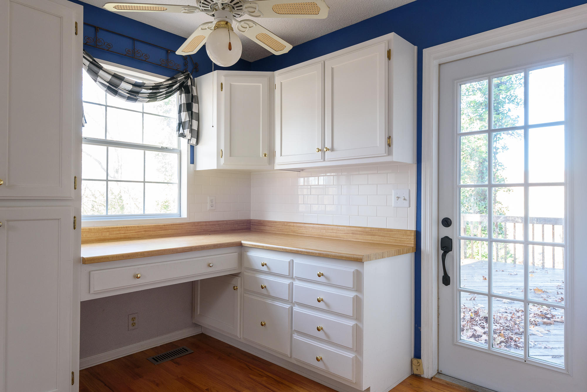 2008 Rock Bluff Road Hixson, TN 37343 - Photo 12 of 46 KITCHEN