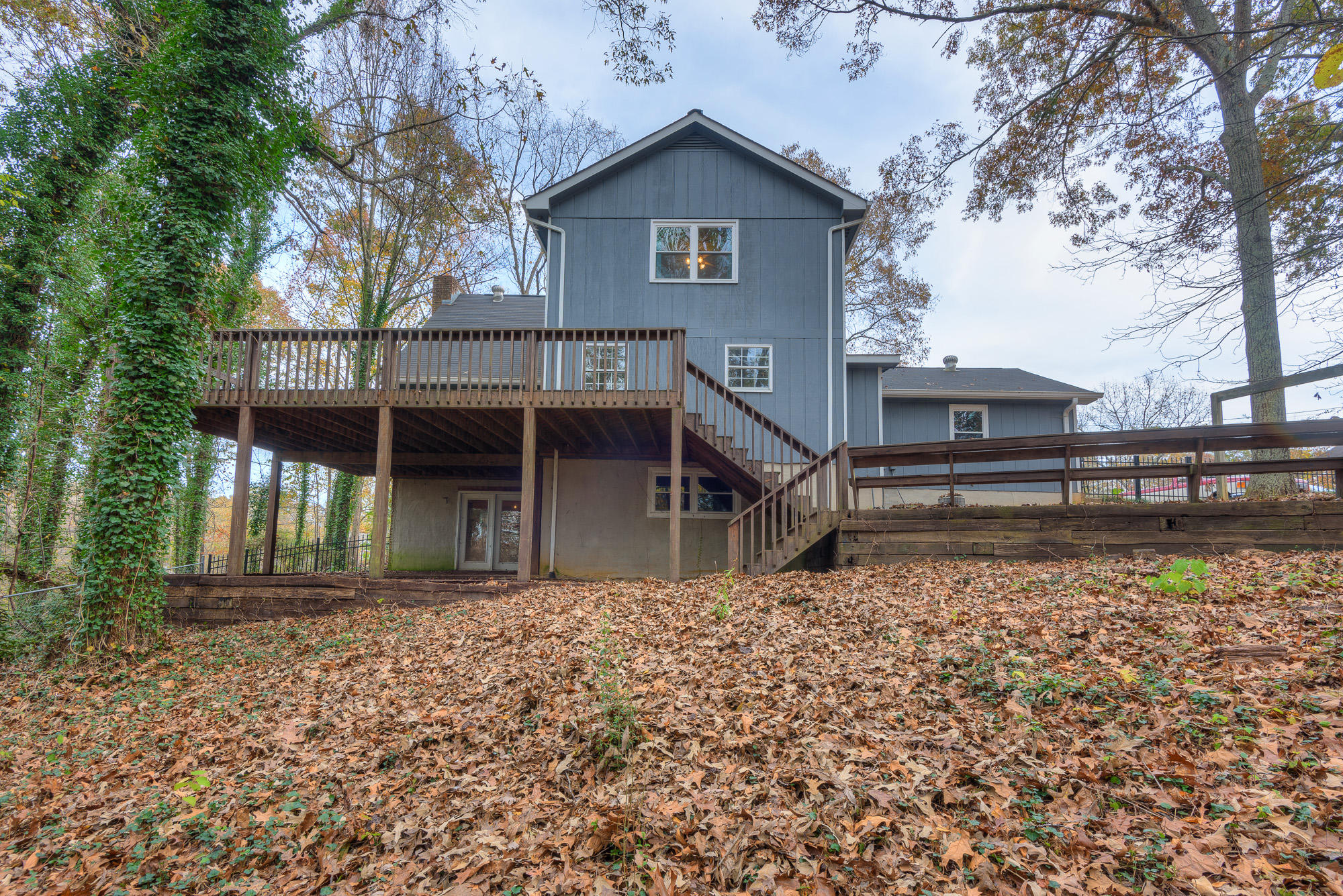 2008 Rock Bluff Road Hixson, TN 37343 - Photo 35 of 46 EXTERIOR BACK
