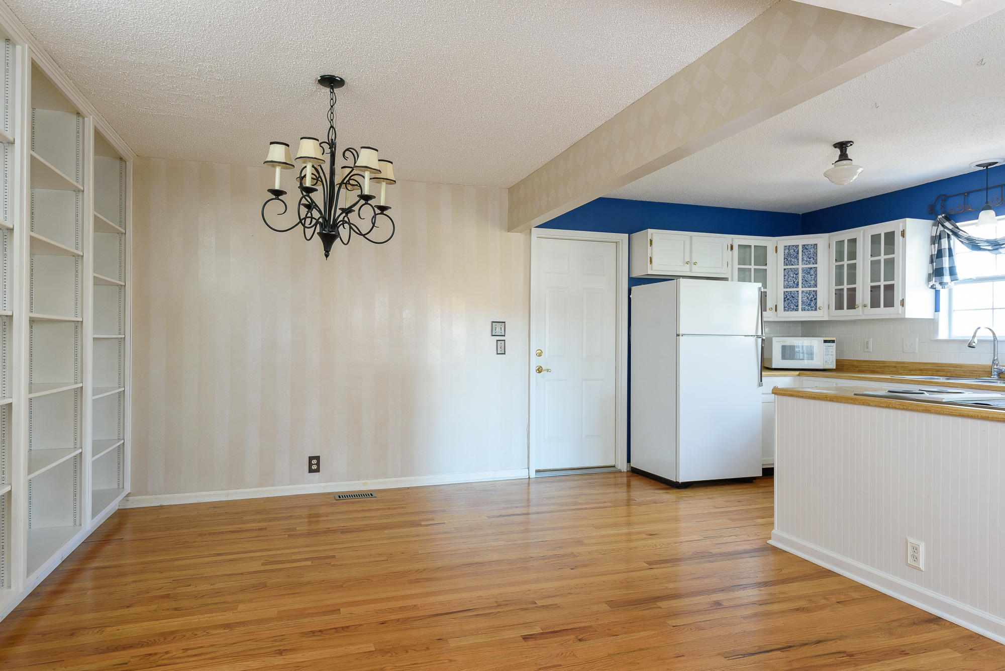 2008 Rock Bluff Road Hixson, TN 37343 - Photo 8 of 46 DINING ROOM