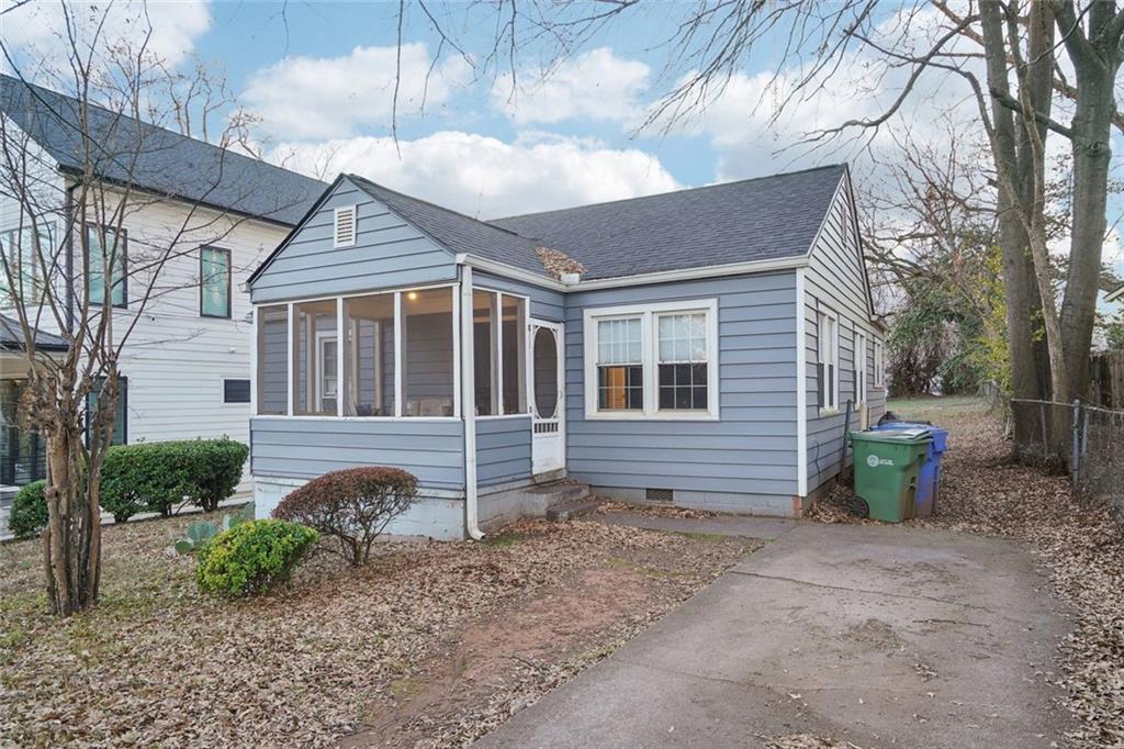 323 Stovall Street Southeast Atlanta, GA 30316 - Photo 3 of 32