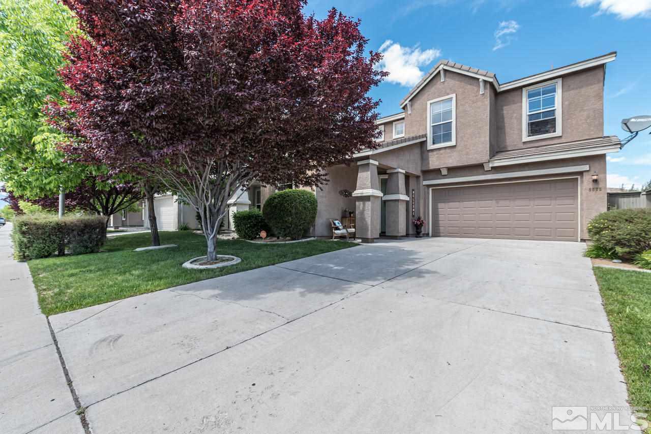 9275 Hummer Drive Reno, NV 89521 - Photo 1 of 33 front view of house with a yard