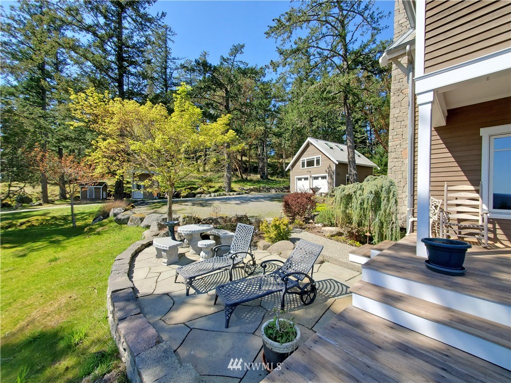 400 Cormorant Bay Road Orcas Island, WA 98245 - Photo 8 of 39 swimming pool view with a seating space