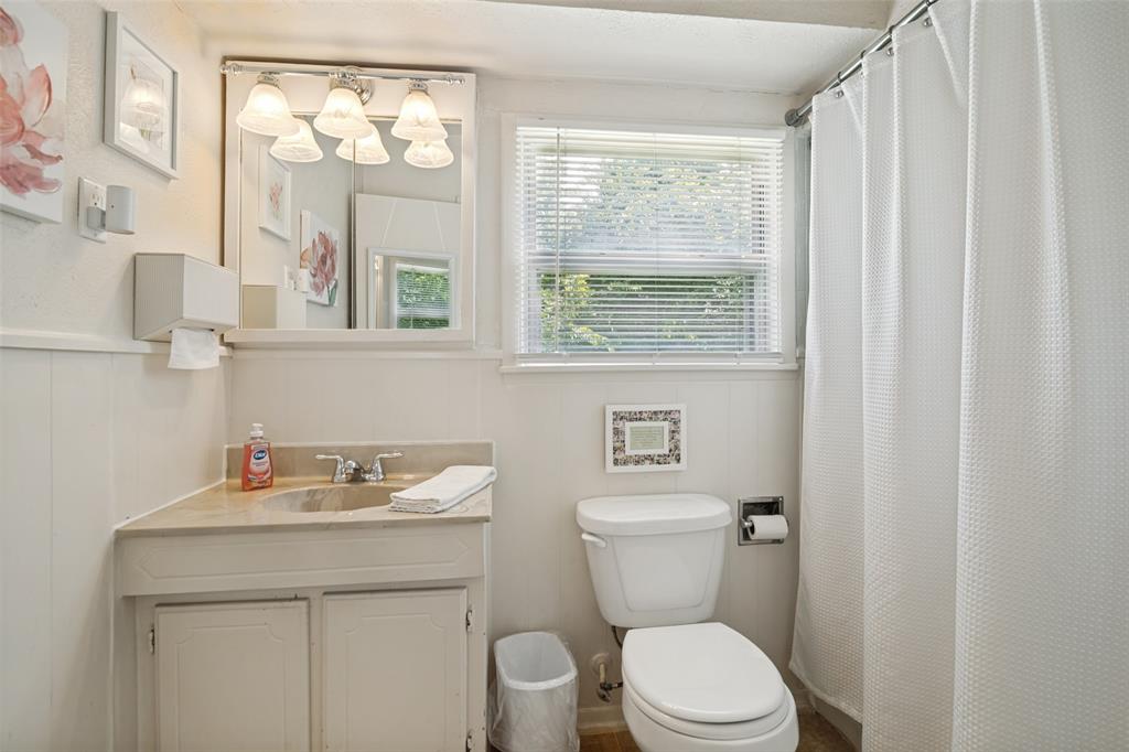 1026 South Sam Houston Road Mesquite, TX 75149 - Photo 21 of 39