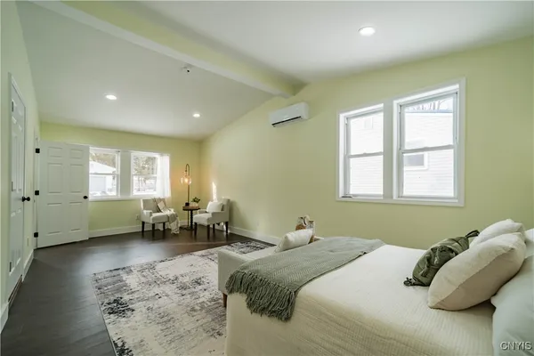 $249,900 | 223 Esther Street, Manlius, NY 13116