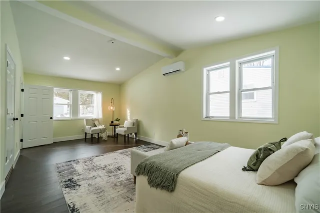 $249,900 | 223 Esther Street, Manlius, NY 13116