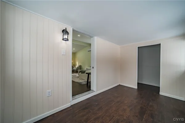 $249,900 | 223 Esther Street, Manlius, NY 13116