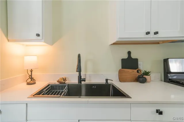 $249,900 | 223 Esther Street, Manlius, NY 13116