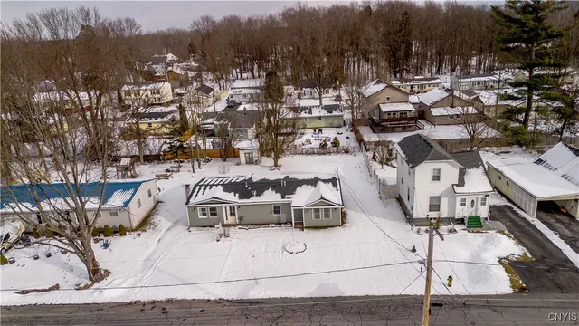 $249,900 | 223 Esther Street, Manlius, NY 13116