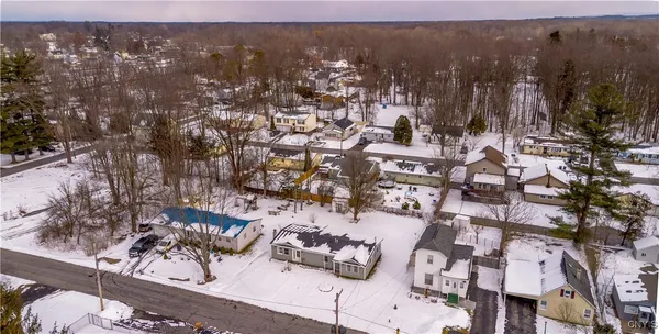 $249,900 | 223 Esther Street, Manlius, NY 13116