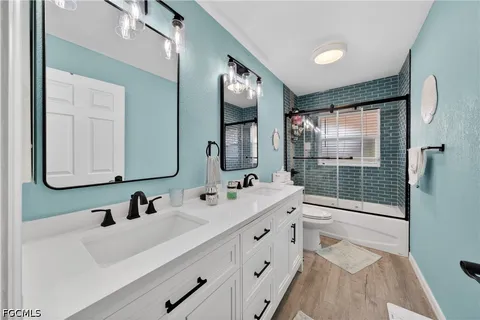 $225,000 | 1308 Southeast 42nd Street, Unit 5, Cape Coral, FL 33904