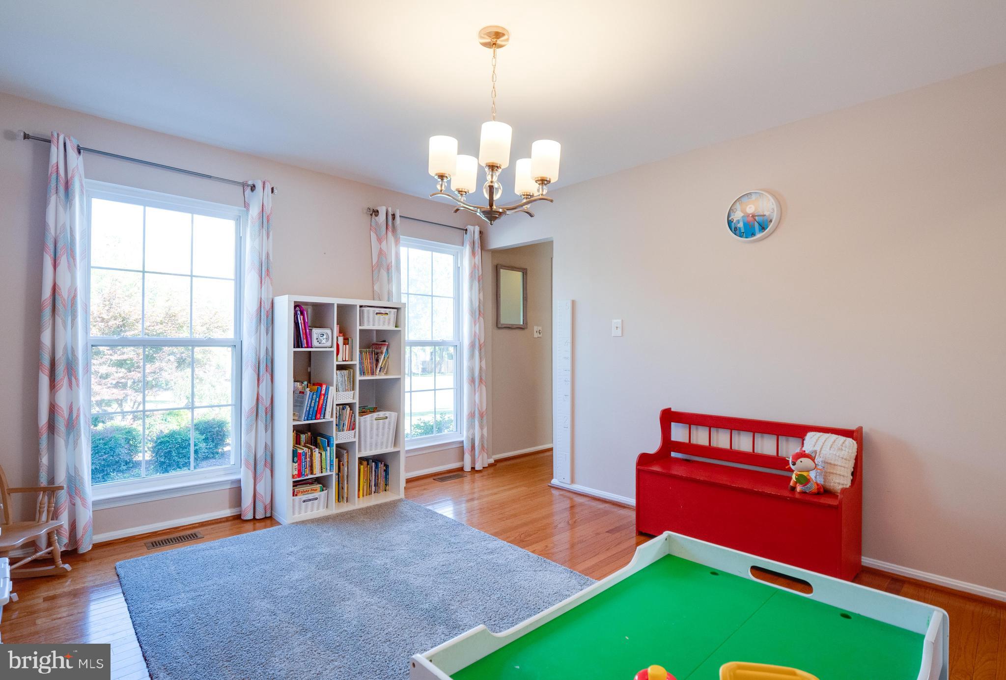 1431 Kingsvale Circle Herndon, VA 20170 - Photo 24 of 66 Dining/rec room