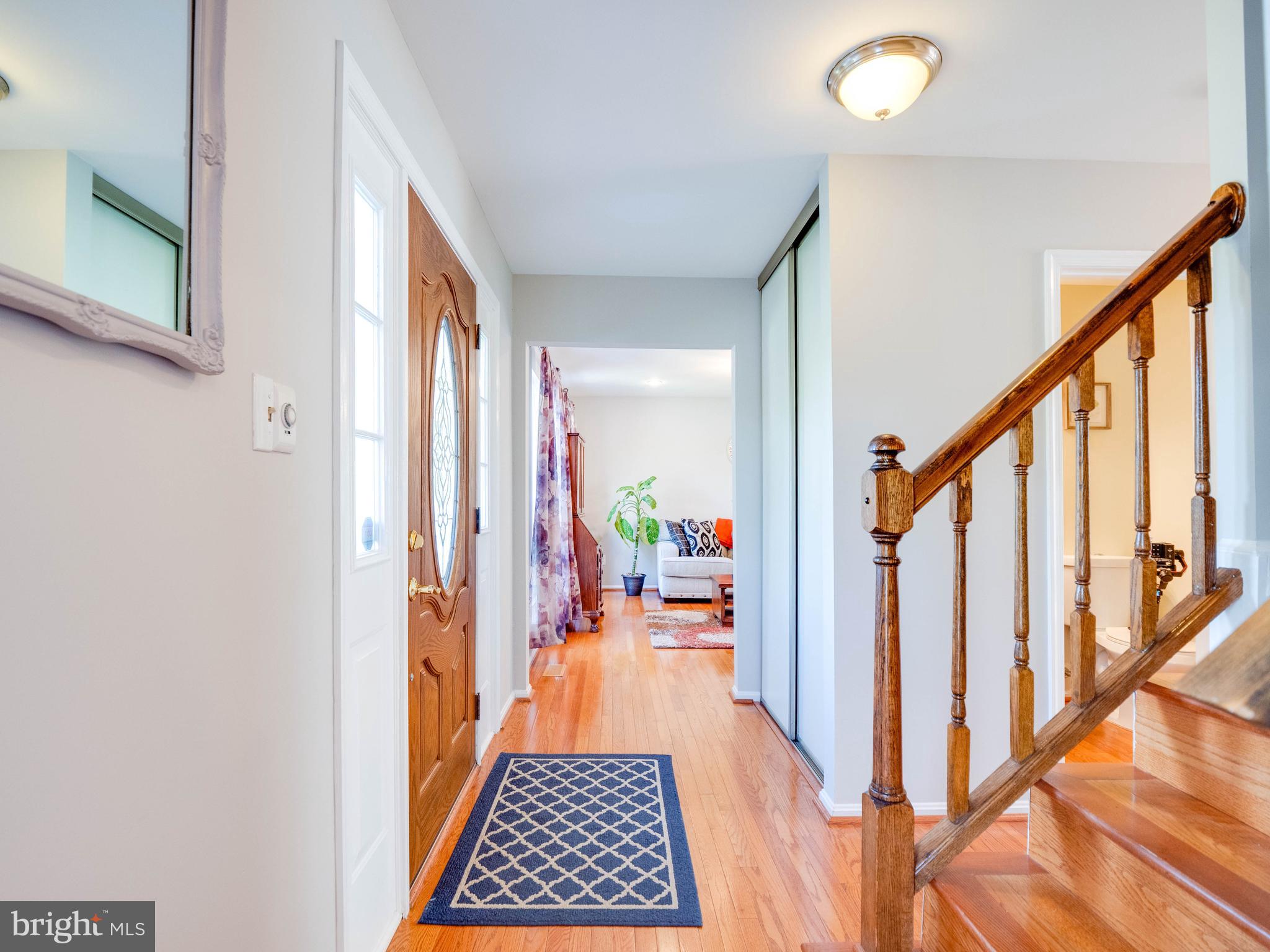 1431 Kingsvale Circle Herndon, VA 20170 - Photo 26 of 66 Foyer