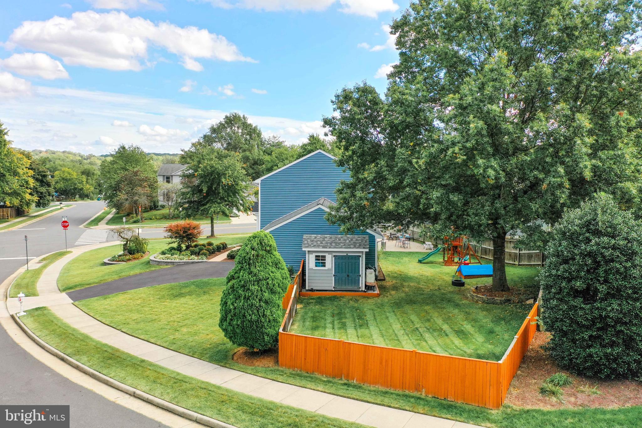 1431 Kingsvale Circle Herndon, VA 20170 - Photo 49 of 66 Backyard