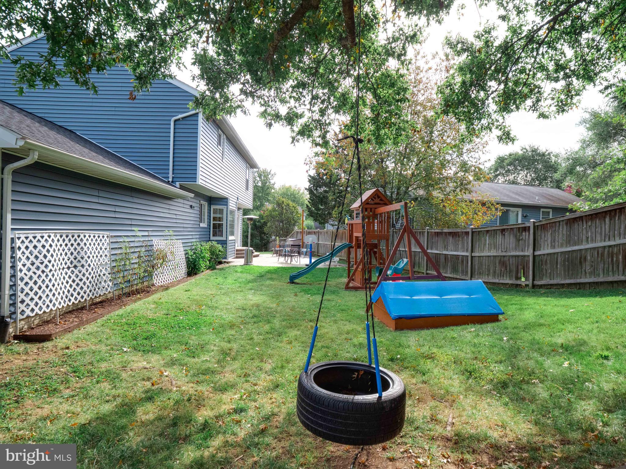 1431 Kingsvale Circle Herndon, VA 20170 - Photo 58 of 66 Back yard