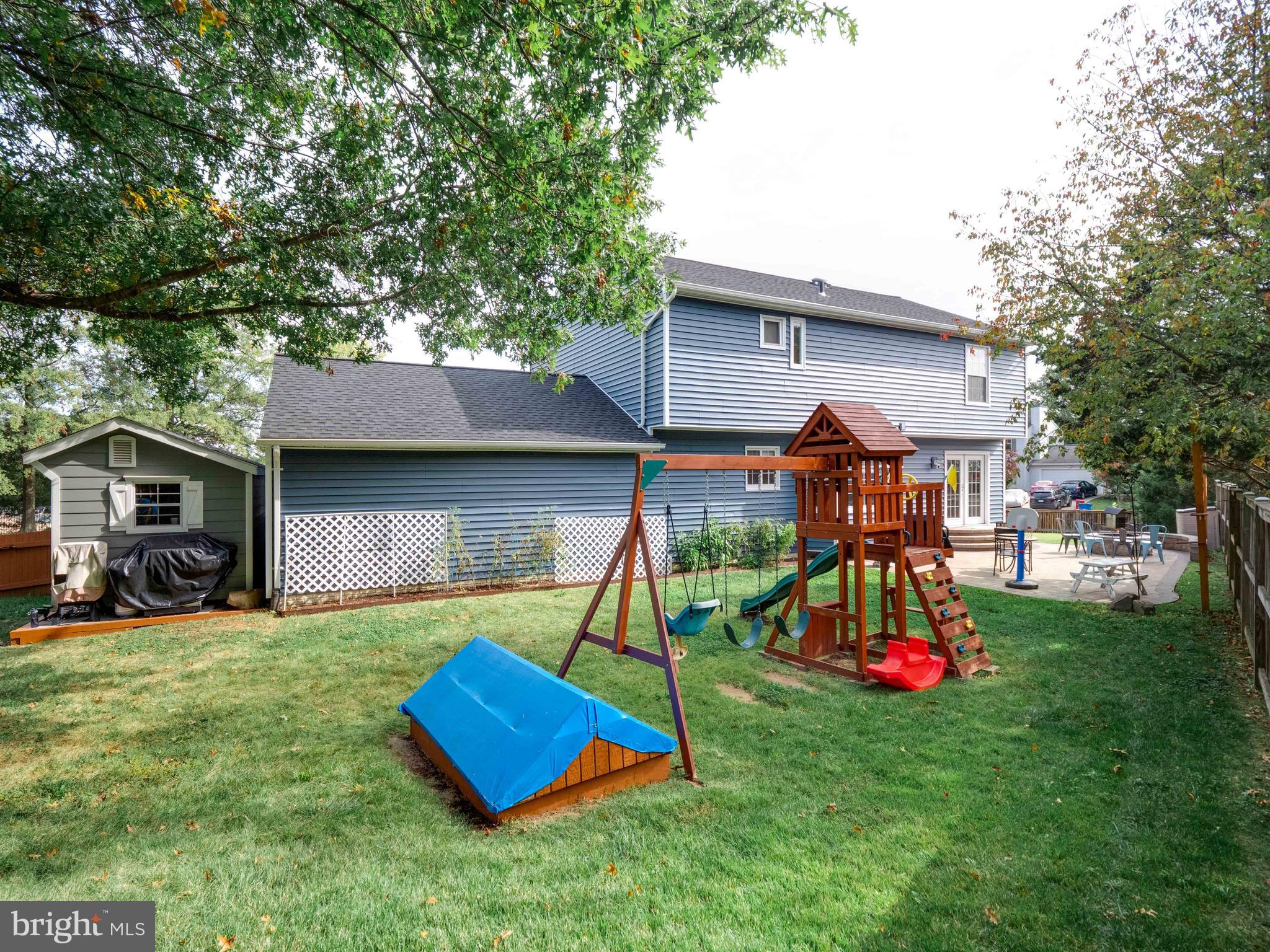 1431 Kingsvale Circle Herndon, VA 20170 - Photo 60 of 66 Back yard