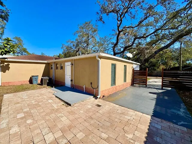 $2,350 | 8904 North Hamner Avenue, Tampa, FL 33604