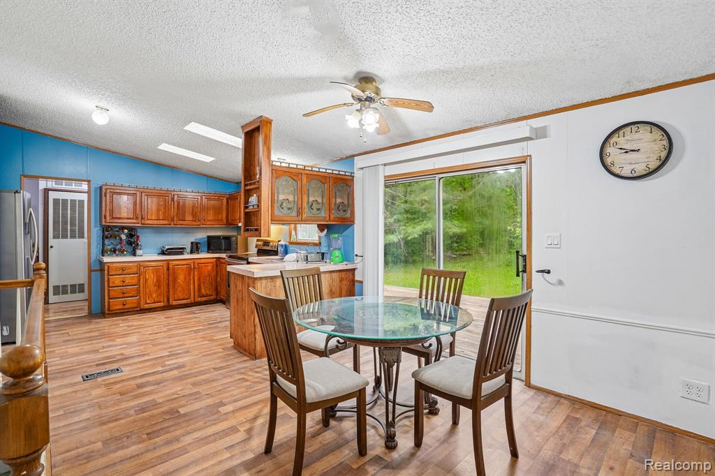 3363 North Branch Road North Branch, MI 48461 - Photo 13 of 38