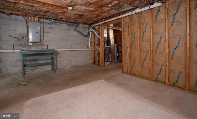 $215,900 | 755 Robin Hill Circle, York, PA 17404