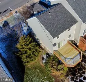 $215,900 | 755 Robin Hill Circle, York, PA 17404