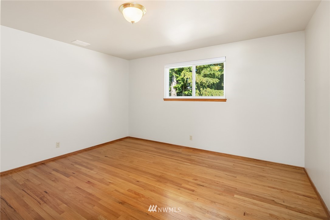 17334 Southeast 134th Street Renton, WA 98059 - Photo 20 of 34