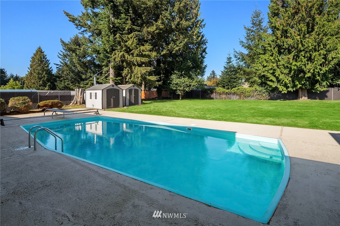 17334 Southeast 134th Street Renton, WA 98059 - Photo 29 of 34