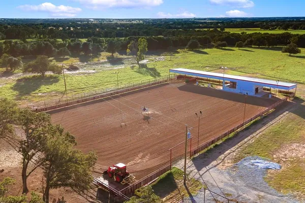 $2,850,000 | 7225 Farm To Market 3025, Stephenville, TX 76401