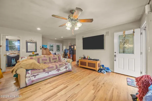 $250,000 | 720 Lea Drive, Hampstead, NC 28443